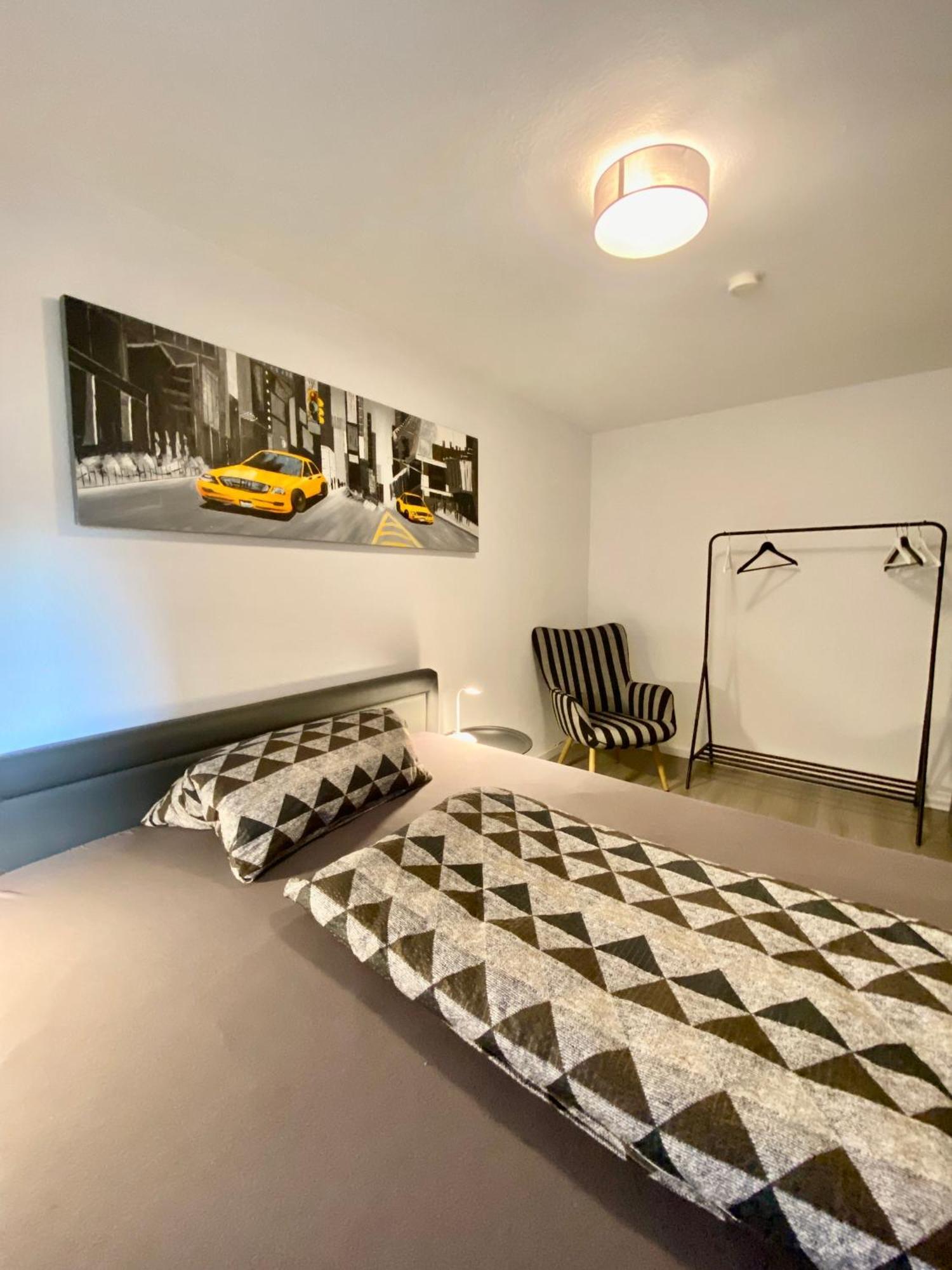 Ferienhaus "Sofia" Anno 1650, Neu - Top Lage - Tempur Beds - Wifi - Parking - Im Herzen Von Detmold-Altstadt, Historische Stadtmauer, Old Lane דטמולד מראה חיצוני תמונה